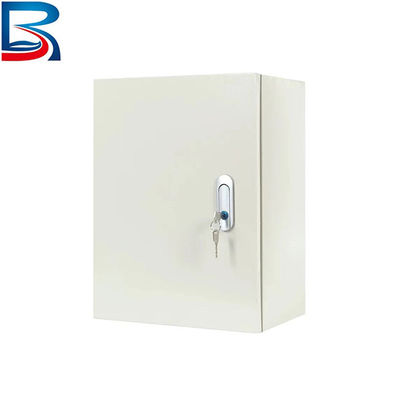 Kotak Distribusi Daya Listrik yang Nyaman